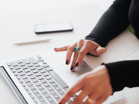 注冊BVI公司避坑指南：五大雷區(qū)與隱性成本解析